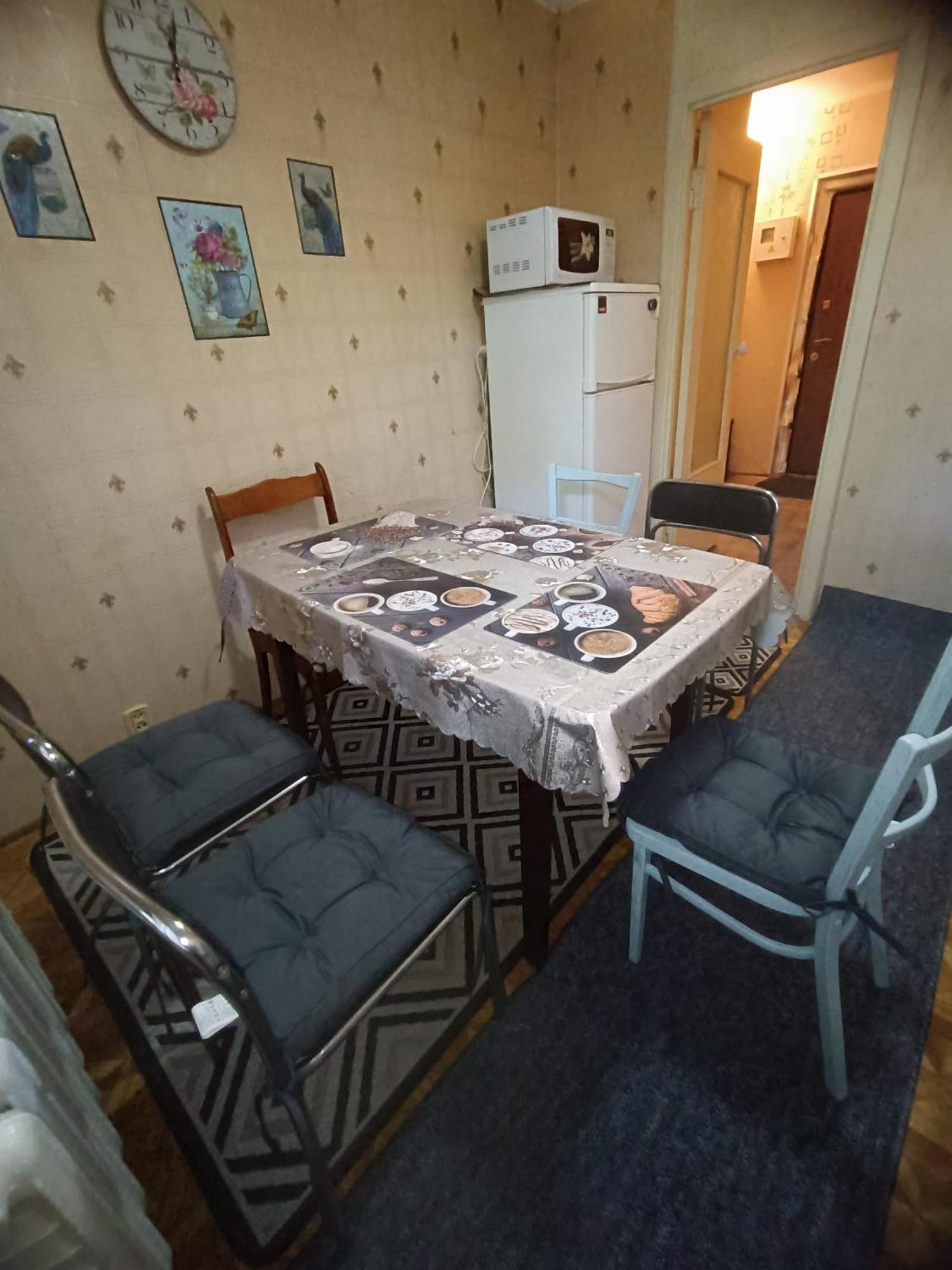 Покровський Район, Крес 123Кімнатні, Фрунзе 3Кімнати, Зарічний 3Кімнати Krivói Rog Habitación foto